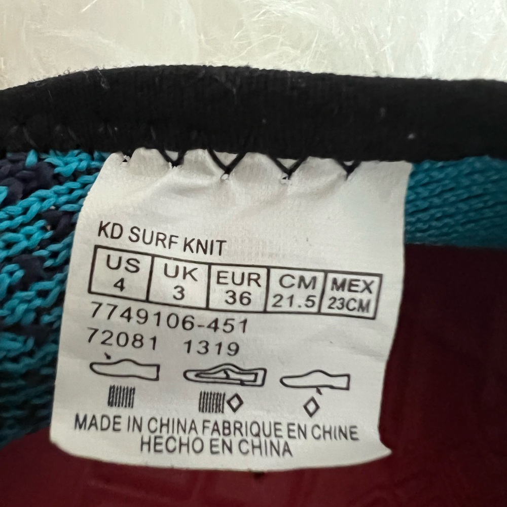 Speedo water shoes - Picture 2 of 5